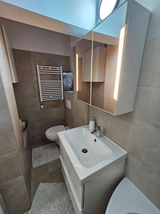 Affordable Suite In Vienna'S Hotpoint Eksteriør bilde