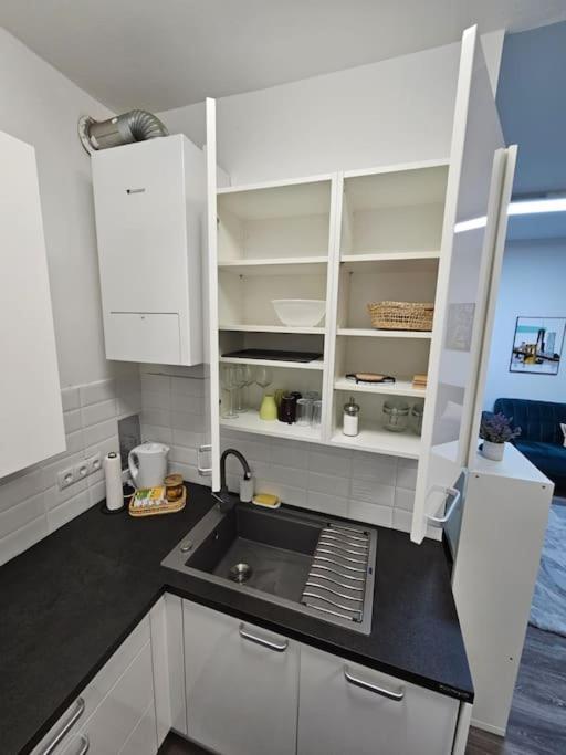 Affordable Suite In Vienna'S Hotpoint Eksteriør bilde