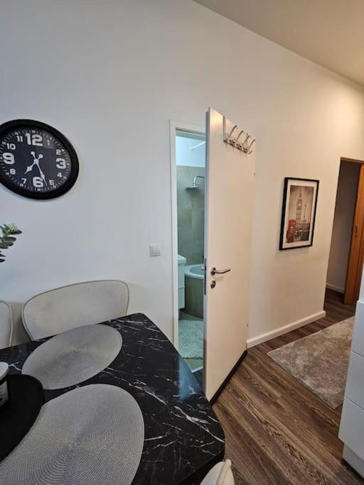 Affordable Suite In Vienna'S Hotpoint Eksteriør bilde